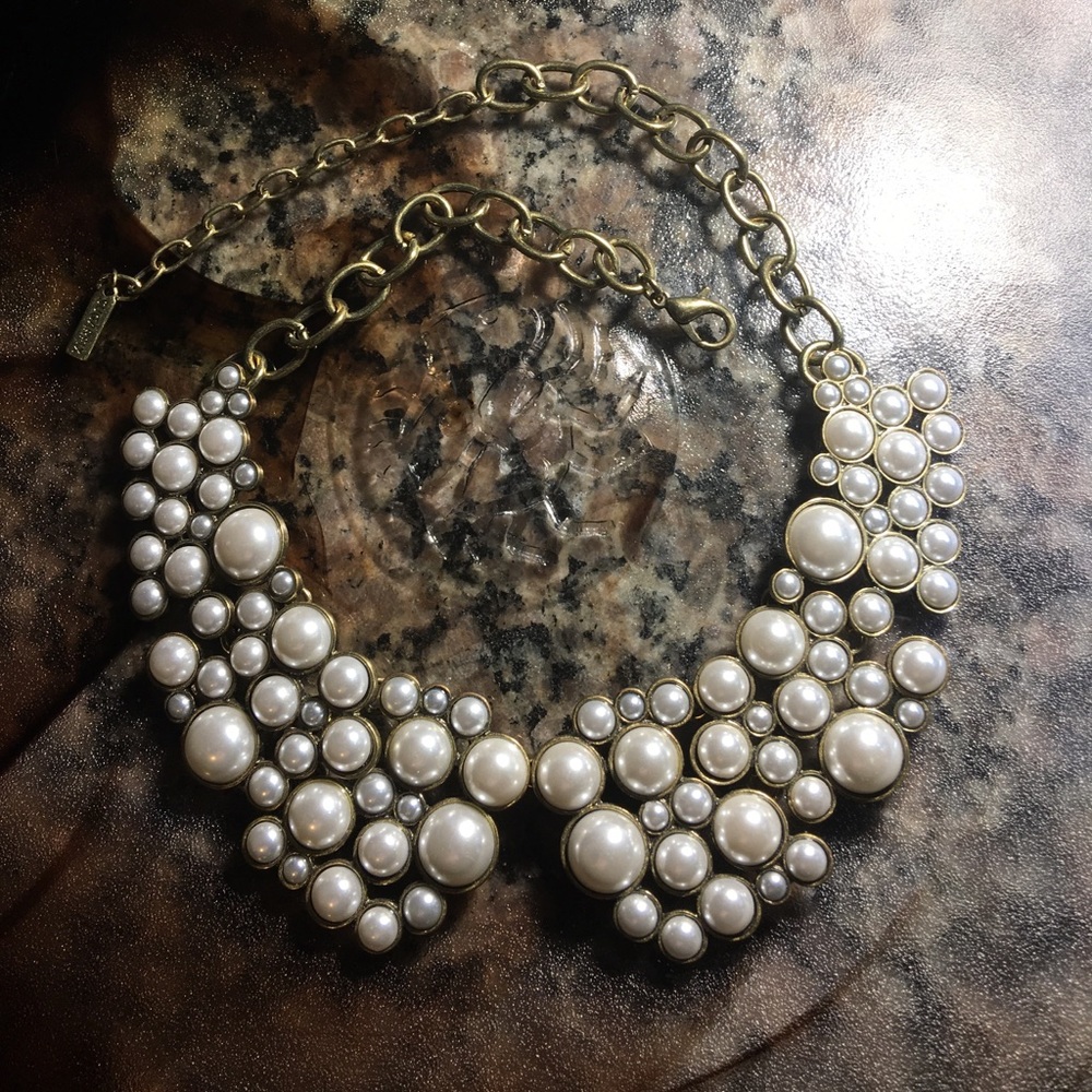 Pearl Peter Pan Collar Statement Necklace